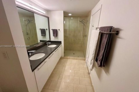 Copropriété à louer à Miami, Floride: 2 chambres, 100.24 m2 № 1999797 - photo 10