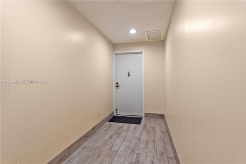 Copropriété à vendre à Marathon, Floride: 2 chambres, 112.78 m2 № 2010713 - photo 17