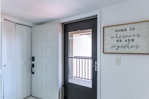 Copropriété à louer à Punta Gorda, Floride: 2 chambres, 108.51 m2 № 1801929 - photo 5