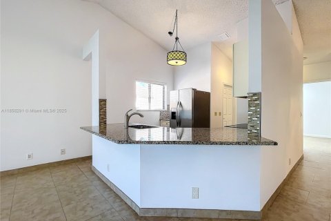 Condominio en venta en Boynton Beach, Florida, 2 dormitorios, 92.53 m2 № 1982547 - foto 22
