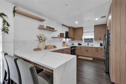 Villa ou maison à vendre à Fort Lauderdale, Floride: 4 chambres, 133.59 m2 № 2395519 - photo 7