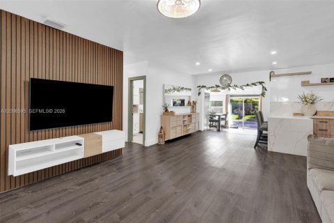Villa ou maison à vendre à Fort Lauderdale, Floride: 4 chambres, 133.59 m2 № 2395519 - photo 4