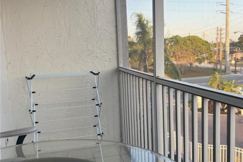 Condominio en venta en Sarasota, Florida, 2 dormitorios, 80.45 m2 № 1734232 - foto 21
