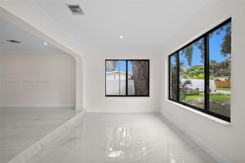 Villa ou maison à vendre à Fort Lauderdale, Floride: 2 chambres, 123.56 m2 № 2401501 - photo 5