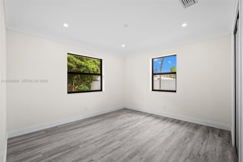 Villa ou maison à vendre à Fort Lauderdale, Floride: 2 chambres, 123.56 m2 № 2401501 - photo 17