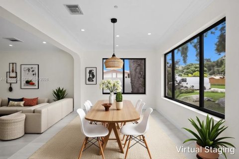 Villa ou maison à vendre à Fort Lauderdale, Floride: 2 chambres, 123.56 m2 № 2401501 - photo 8