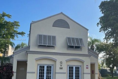 Condo in Doral, Florida, 1 bedroom  № 1877664 - photo 12