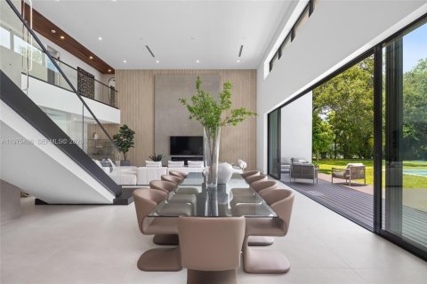 Купить виллу или дом в Пайнкрест, Флорида 8 спален, 805.74м2, № 2040439 - фото 19