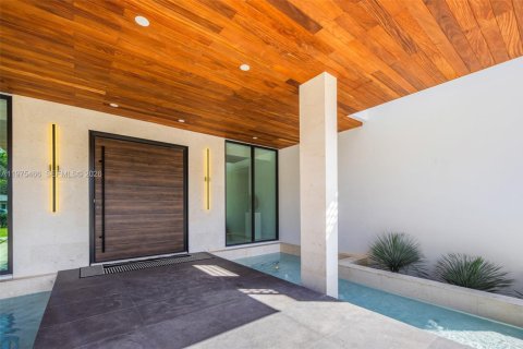 Купить виллу или дом в Пайнкрест, Флорида 8 спален, 805.74м2, № 2040439 - фото 10