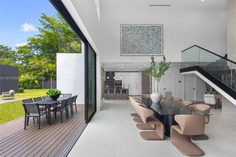 Купить виллу или дом в Пайнкрест, Флорида 8 спален, 805.74м2, № 2040439 - фото 23