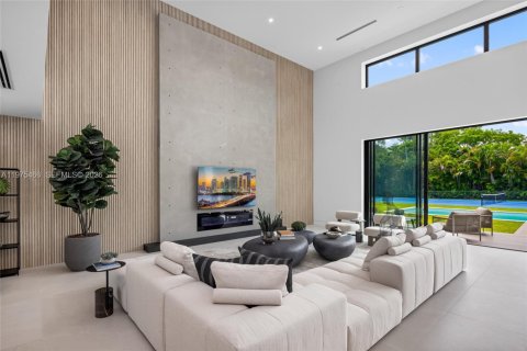 Купить виллу или дом в Пайнкрест, Флорида 8 спален, 805.74м2, № 2040439 - фото 15