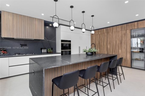 Купить виллу или дом в Пайнкрест, Флорида 8 спален, 805.74м2, № 2040439 - фото 25