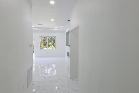 Casa en venta en Punta Gorda, Florida, 3 dormitorios, 153.94 m2 № 2097576 - foto 14