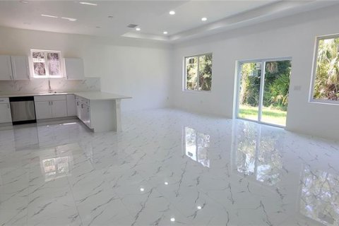 Casa en venta en Punta Gorda, Florida, 3 dormitorios, 153.94 m2 № 2097576 - foto 29