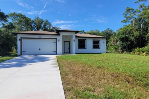 Casa en venta en Punta Gorda, Florida, 3 dormitorios, 153.94 m2 № 2097576 - foto 3
