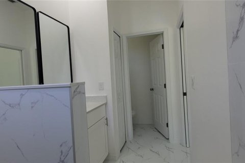 Casa en venta en Punta Gorda, Florida, 3 dormitorios, 153.94 m2 № 2097576 - foto 27