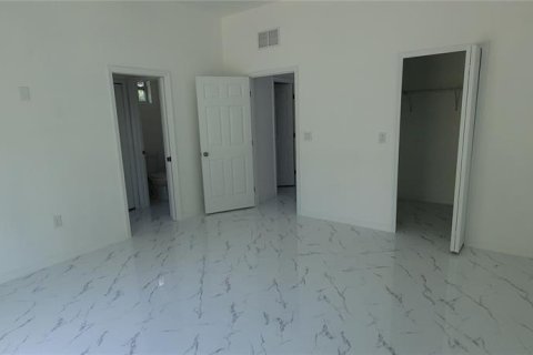 Casa en venta en Punta Gorda, Florida, 3 dormitorios, 153.94 m2 № 2097576 - foto 22