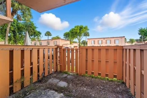 Copropriété à louer à Miami Lakes, Floride: 1 chambre, 50.54 m2 № 1945676 - photo 16