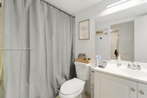 Copropriété à louer à Miami Lakes, Floride: 1 chambre, 50.54 m2 № 1945676 - photo 12