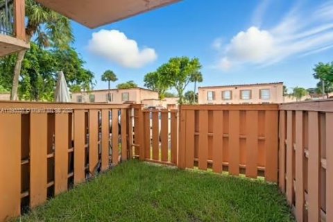 Copropriété à louer à Miami Lakes, Floride: 1 chambre, 50.54 m2 № 1945676 - photo 17