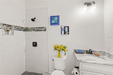 Casa en venta en Polk City, Florida, 4 dormitorios, 324.14 m2 № 1793795 - foto 23