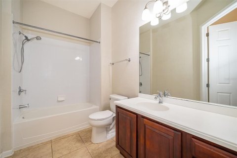 Condo in Orlando, Florida, 3 bedrooms  № 1827862 - photo 19