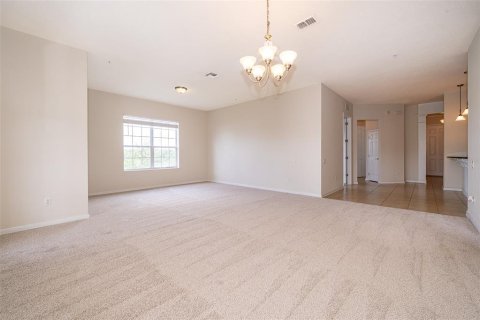 Condo in Orlando, Florida, 3 bedrooms  № 1827862 - photo 23