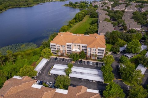 Condo in Orlando, Florida, 3 bedrooms  № 1827862 - photo 2