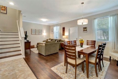 Townhouse in Apopka, Florida 3 bedrooms, 152.36 sq.m. № 2129238 - photo 8