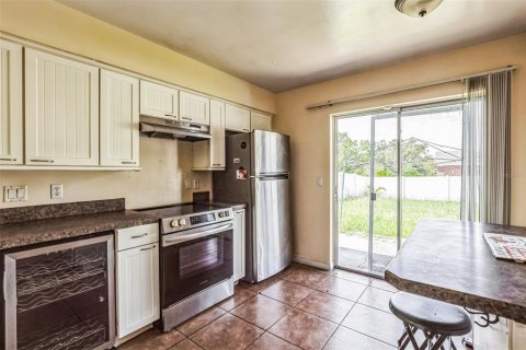 Duplex in Orlando, Florida 3 bedrooms, 115.94 sq.m. № 1912787 - photo 16