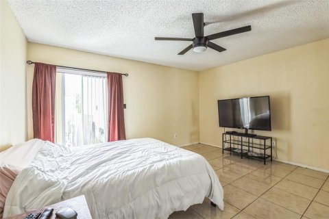 Duplex in Orlando, Florida 3 bedrooms, 115.94 sq.m. № 1912787 - photo 21