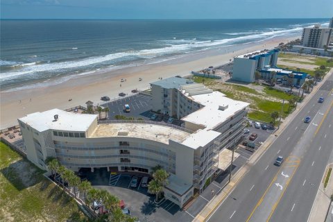 Copropriété à vendre à Daytona Beach, Floride: 2 pièces, 33.72 m2 № 1735570 - photo 7