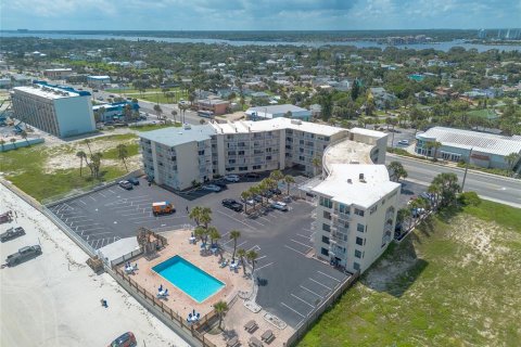 Copropriété à vendre à Daytona Beach, Floride: 2 pièces, 33.72 m2 № 1735570 - photo 10