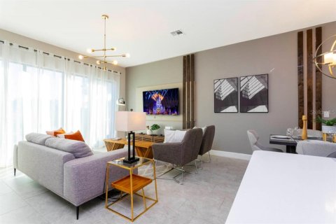 Touwnhouse à vendre à Davenport, Floride: 4 chambres, 173.82 m2 № 2310806 - photo 3