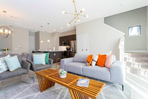 Touwnhouse à vendre à Davenport, Floride: 4 chambres, 173.82 m2 № 2310806 - photo 5