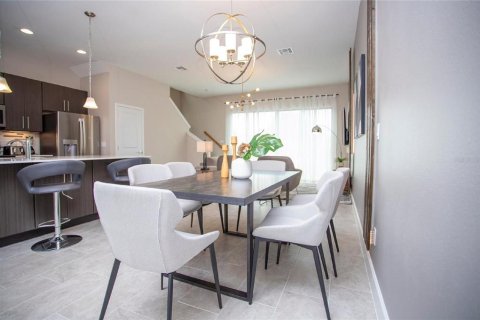 Touwnhouse à vendre à Davenport, Floride: 4 chambres, 173.82 m2 № 2310806 - photo 12