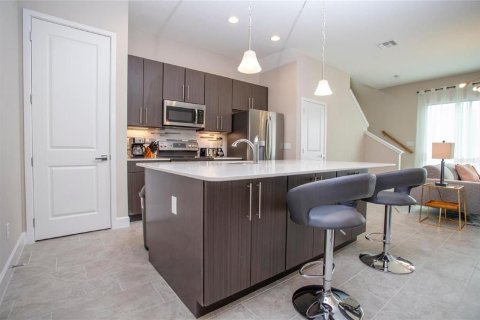 Touwnhouse à vendre à Davenport, Floride: 4 chambres, 173.82 m2 № 2310806 - photo 15