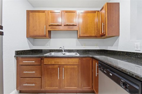 Купить кондоминиум в Орландо, Флорида 4 комнаты, 76.64м2, № 2142755 - фото 5