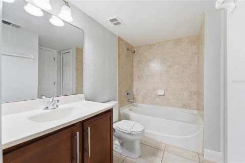 Купить кондоминиум в Орландо, Флорида 4 комнаты, 76.64м2, № 2142755 - фото 16