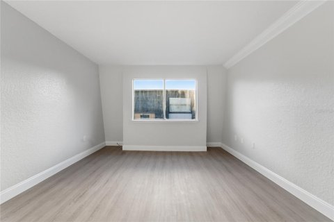 Купить кондоминиум в Орландо, Флорида 4 комнаты, 76.64м2, № 2142755 - фото 15