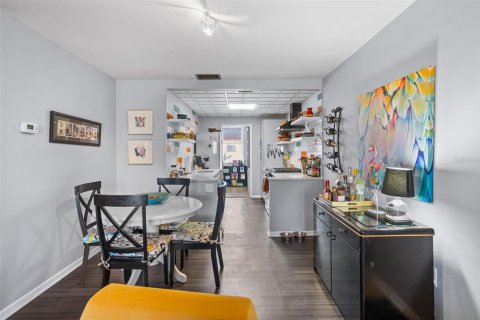 Copropriété à vendre à Gulfport, Floride: 2 chambres, 104.05 m2 № 1575023 - photo 8