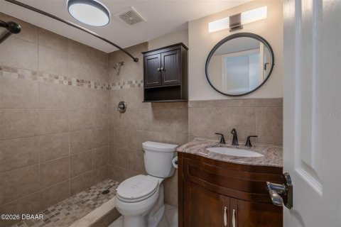 Condo in Daytona Beach, Florida, 1 bedroom  № 2214197 - photo 14