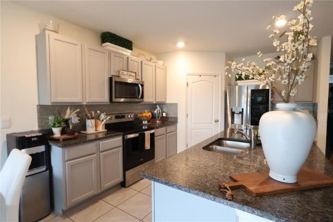Casa en venta en Zellwood, Florida, 5 dormitorios, 263.94 m2 № 1666402 - foto 5