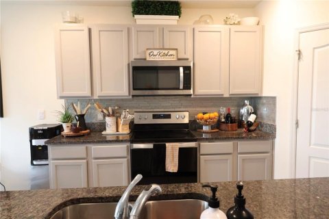 Casa en venta en Zellwood, Florida, 5 dormitorios, 263.94 m2 № 1666402 - foto 4