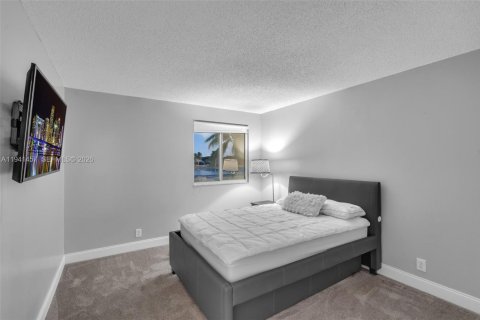 Villa ou maison à vendre à Weston, Floride: 5 chambres, 265.7 m2 № 1998612 - photo 30