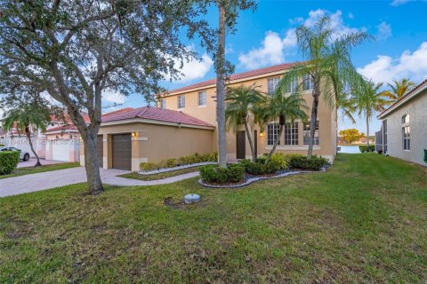 Villa ou maison à vendre à Weston, Floride: 5 chambres, 265.7 m2 № 1998612 - photo 3