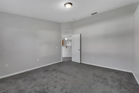 House in Haines City, Florida 3 bedrooms, 134.06 sq.m. № 2208716 - photo 10