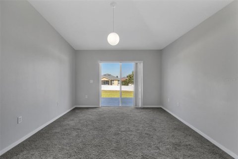House in Haines City, Florida 3 bedrooms, 134.06 sq.m. № 2208716 - photo 7