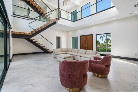 House in Juno Beach, Florida 6 bedrooms, 437.38 sq.m. № 2175561 - photo 19