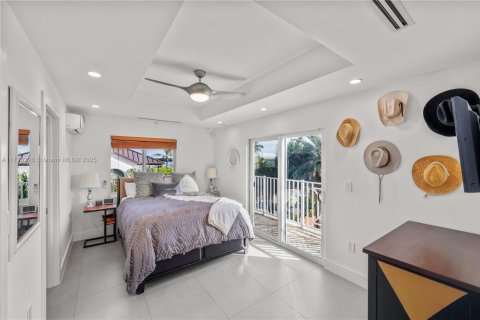 House in Key Largo, Florida 5 bedrooms, 353.03 sq.m. № 1763367 - photo 26